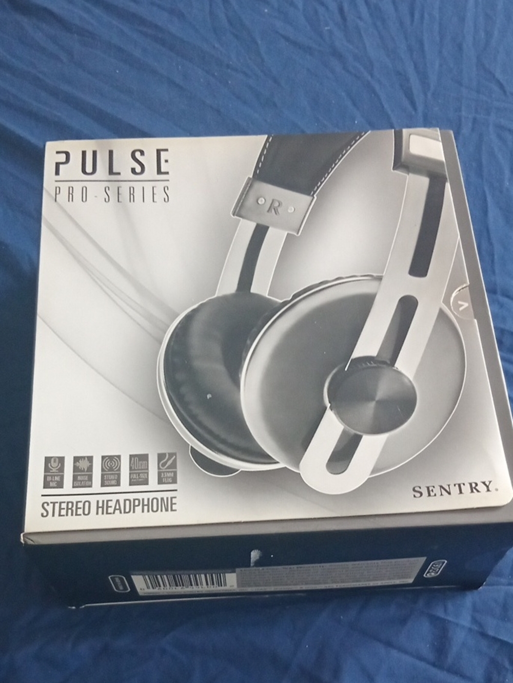 Pulse Pro-Series Sentry Headphones - Black and Silver